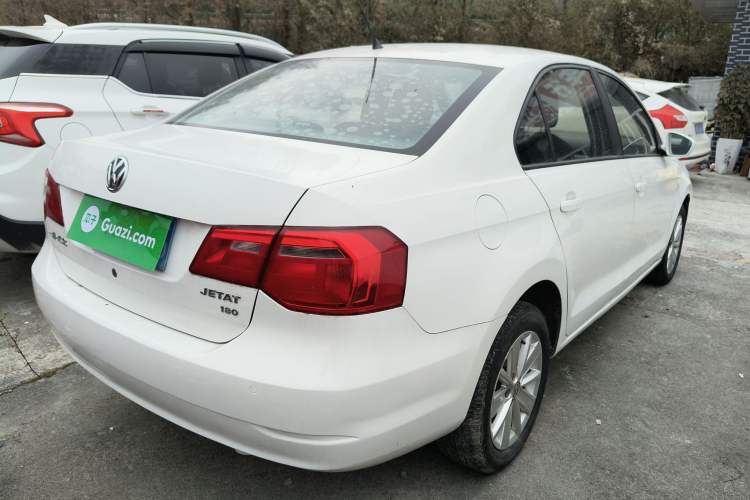 Used Volkswagen Jetta 2015 Zhuihui Edition 1.6L Manual Comfort Model
