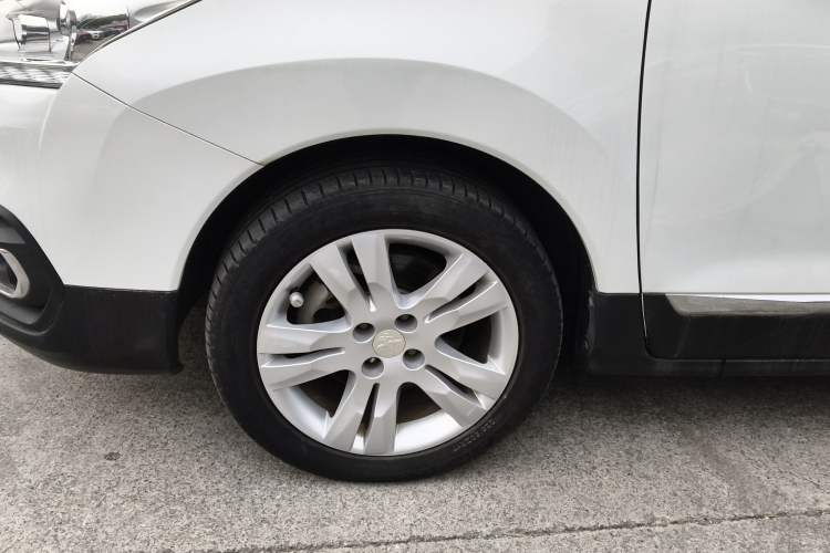 Used Peugeot 3008 2018 2.0L Automatic Classic Edition