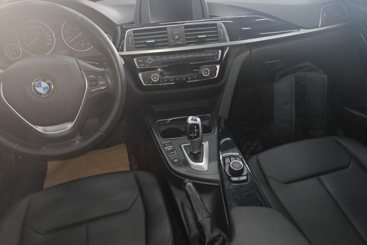 Used BMW 3 Series 2017 320Li Fashion Model