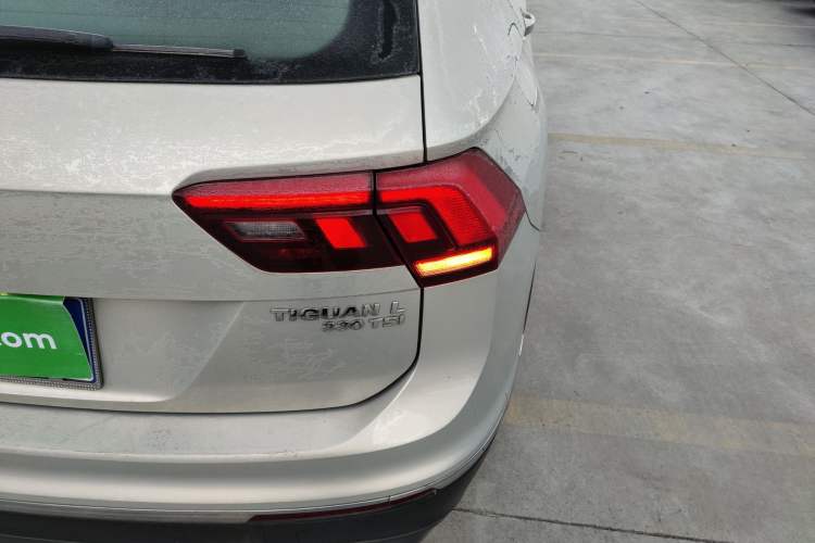 Used Volkswagen Tiguan L 2019 330TSI Automatic Two-Wheel Drive Panoramic Comfort Edition China V Standard
