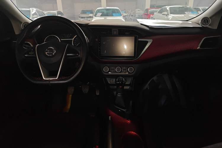 Used Nissan Lannia 2016 1.6L Manual Cool Edition