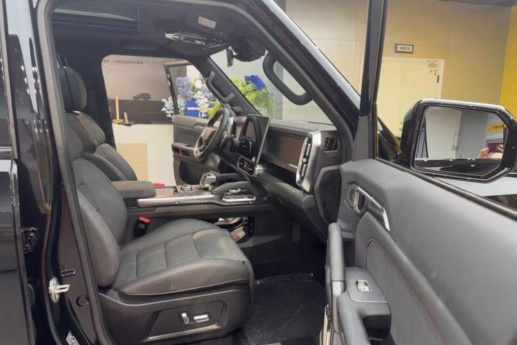 Used JETOUR Traveler 2023 2.0T All-Wheel Drive CrossPRO+
