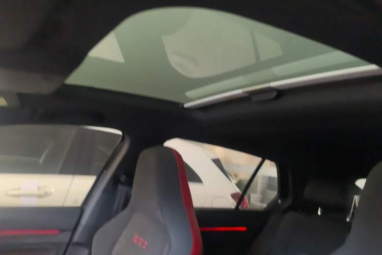 Used Volkswagen Golf GTI 2021 Facelift 380TSI DSG GTI
