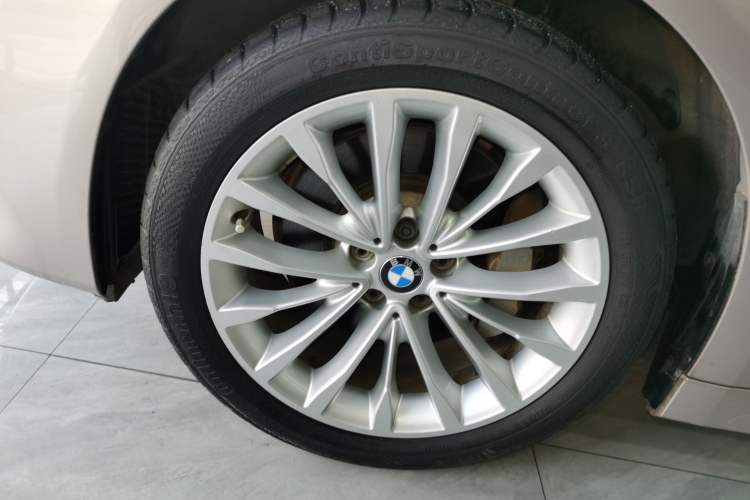 Used BMW 5 Series 2018 530Li Leading Edition Luxury Package
