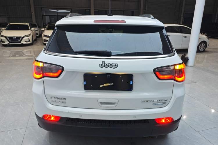 Used Jeep Compass 2017 200T Automatic Family Enjoyment Four-Wheel Drive Edition
