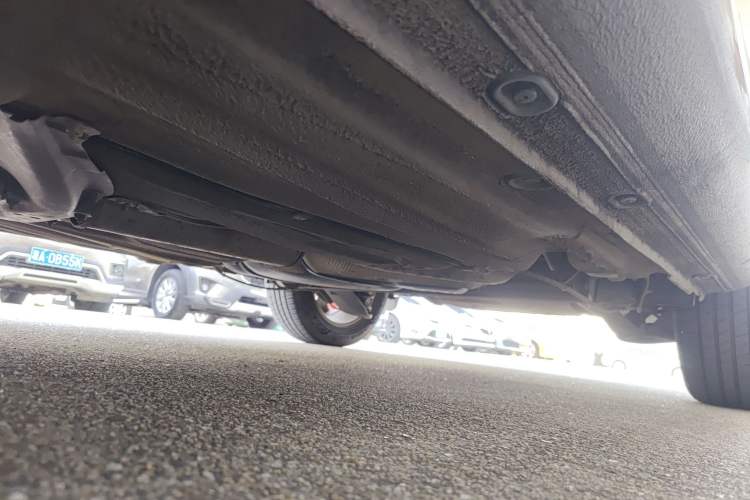 Used Volkswagen Bora 2015 Value Edition 1.6L Manual Fashionable Style
