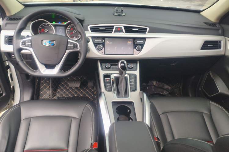 Used Geely Auto Emgrand X7 Sport 2018 1.8TD Automatic Two-Wheel Drive Zhiya Model
