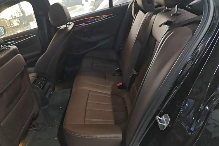 Used BMW 5 Series 2020 525Li M Sport Package