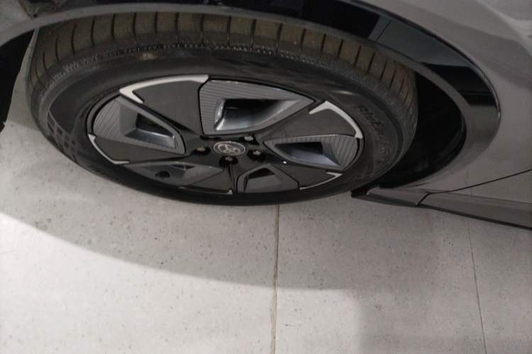 Used Toyota bZ3 2024 517 km Elite PRO