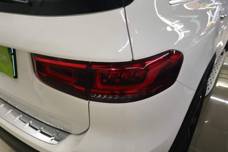 Used Mercedes-Benz GLB 2020 Facelift GLB 200 Fashion Edition
