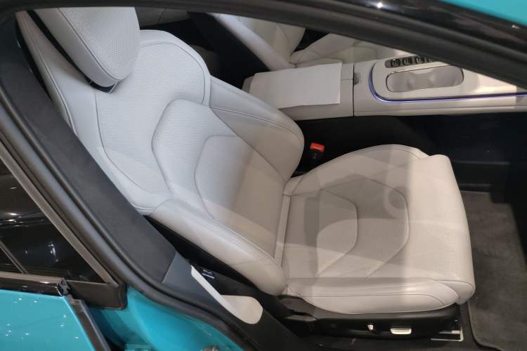 Used  SU7 2024 Four-Wheel Drive Ultra-Long Range Advanced Intelligent Driving Max Edition
