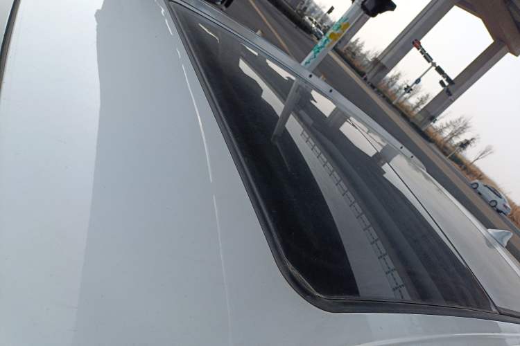 Used Buick Envision 2018 20T Two-Wheel Drive Luxury Model
