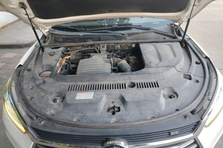 Used BYD Song New Energy 2019 Song DM 1.5TID Smart Connect Premium Model