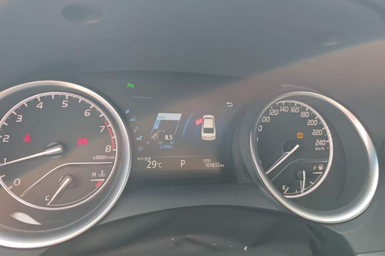 Used Toyota Camry 2018 2.0G Luxury Edition