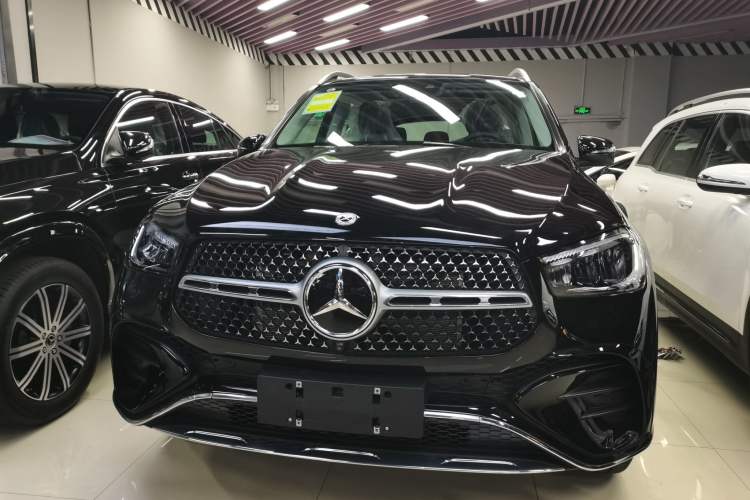 Used Mercedes-Benz GLE 2024 GLE 450 4MATIC Stylish Model
