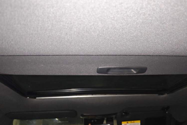 Used Toyota Levin 2021 185T CVT Luxury Edition
