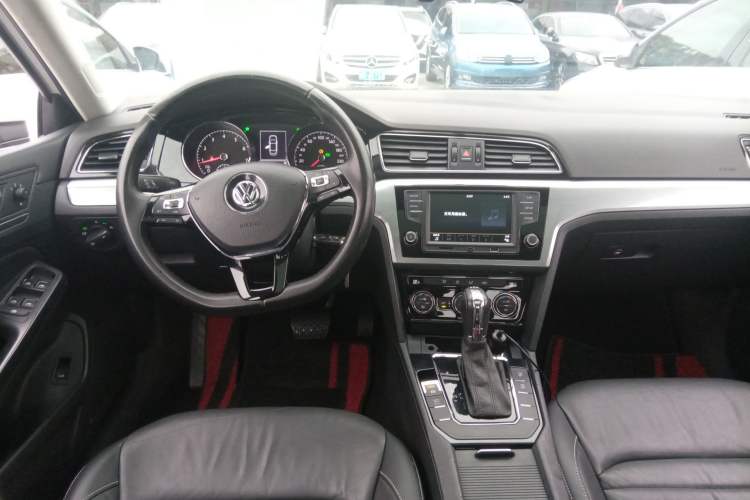 Used Volkswagen Lamando 2017 280TSI DSG Comfort Edition