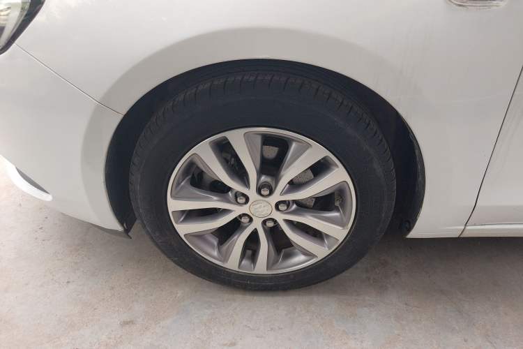 Used Buick GT 2019 18T Automatic Connected Elite Model China VI Standard