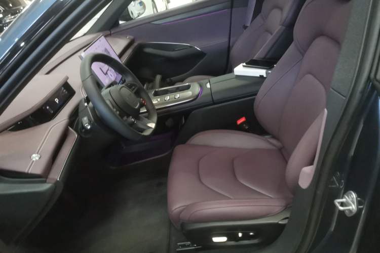 Used  SU7 2024 Rear-Drive Long-Range Intelligent Driving Version