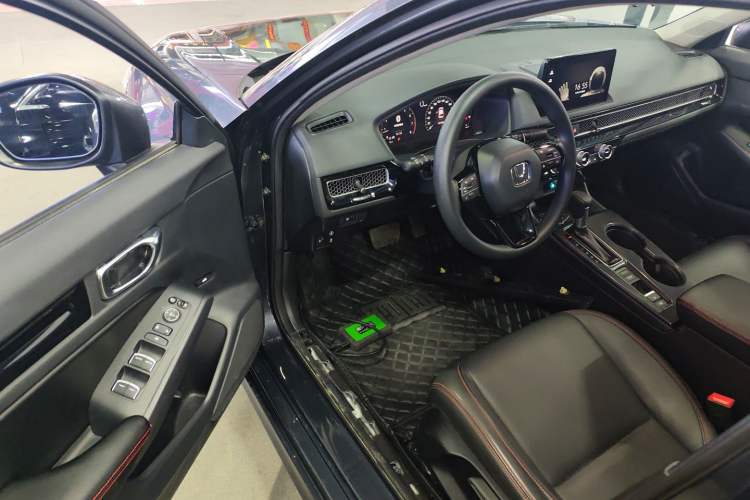 Used Honda Civic 2022 240TURBO CVT Dynamic Edition