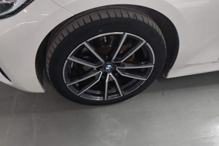 Used BMW 3 Series 2022 Restyled 320Li M Sport Package
