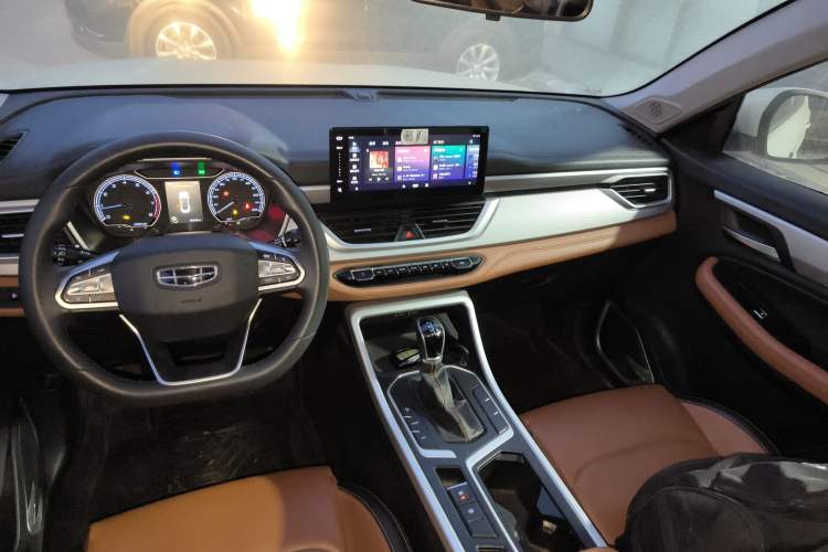 Used Geely Auto Vision X6 2020 1.4T CVT Luxury Edition
