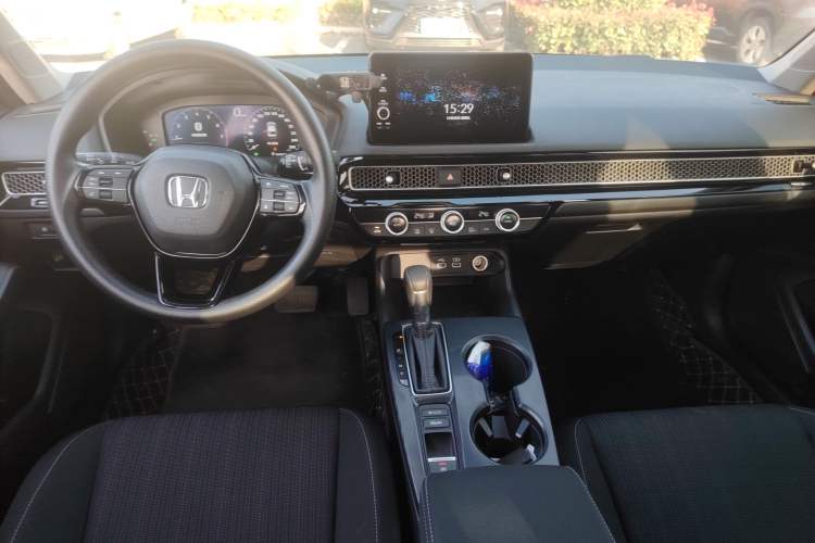 Used Honda Civic 2023 240TURBO CVT Dynamic Edition
