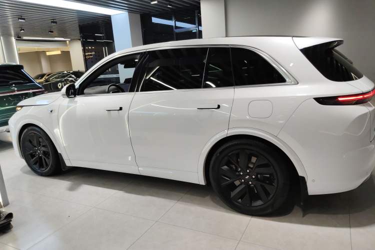 Used Li Auto L7 2023 Pro Model
