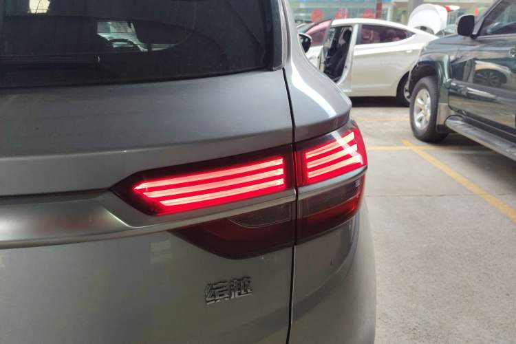 Used Geely Auto Coolray 2019 260T DCT Knight China VI Standard
