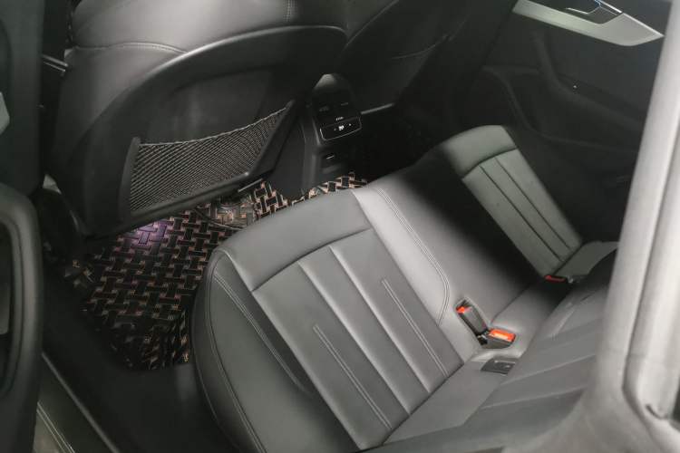 Used Audi A5 2024 Sportback 40 TFSI quattro Luxury Dynamic Model
