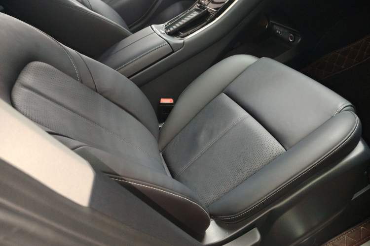 Used GAC Trumpchi M8 2021 Lingxiu Series 390T Deluxe Edition
