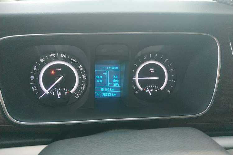 Used Buick GL8 2017 25S Luxury Version China V Standard
