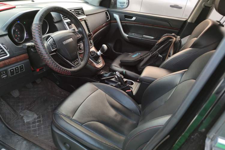 Used Haval H6 2017 Red-Label Sport Edition 1.5T Manual Two-Wheel Drive Elite Model
