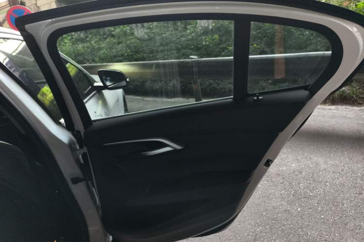 Used BMW 1 Series 2018 Facelifted 118i Sport Edition
