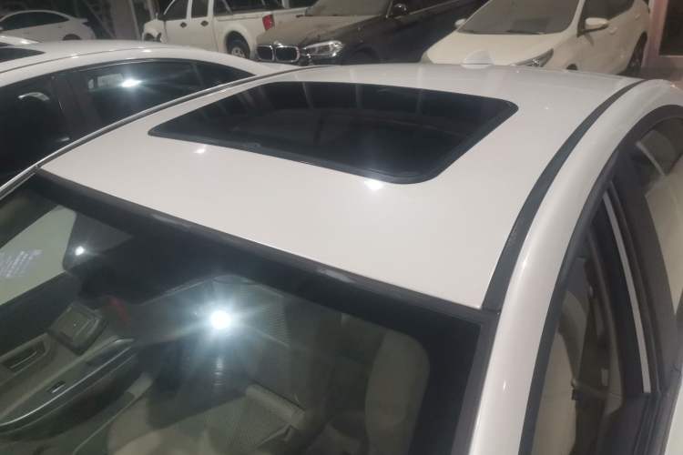 Used Changan Alsvin V5 2012 1.5L Manual Sport Version China IV Standard