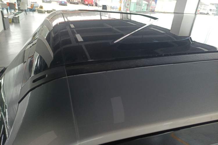 Used  V23 2025 401 Two-Wheel Drive Intelligent Driving Version