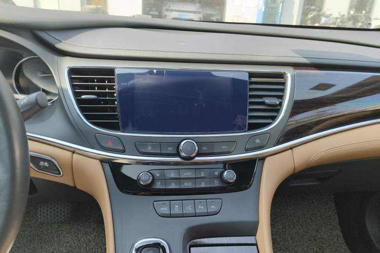 Used Buick LaCrosse 2016 20T Luxury Model
