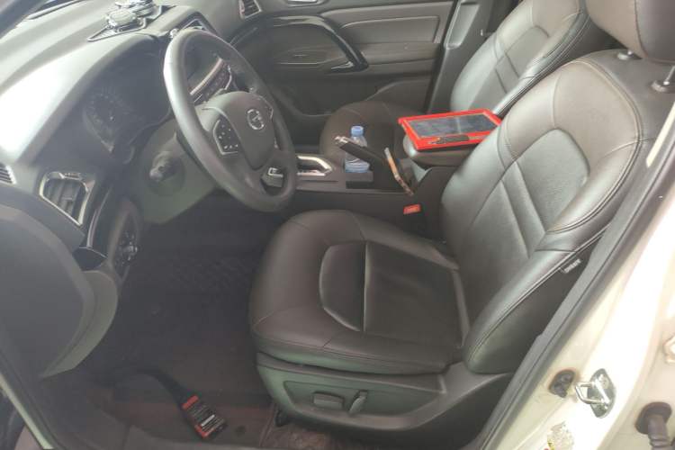 Used GAC Trumpchi GS4 2017 200T G-DCT Two-Wheel Drive Luxury Edition