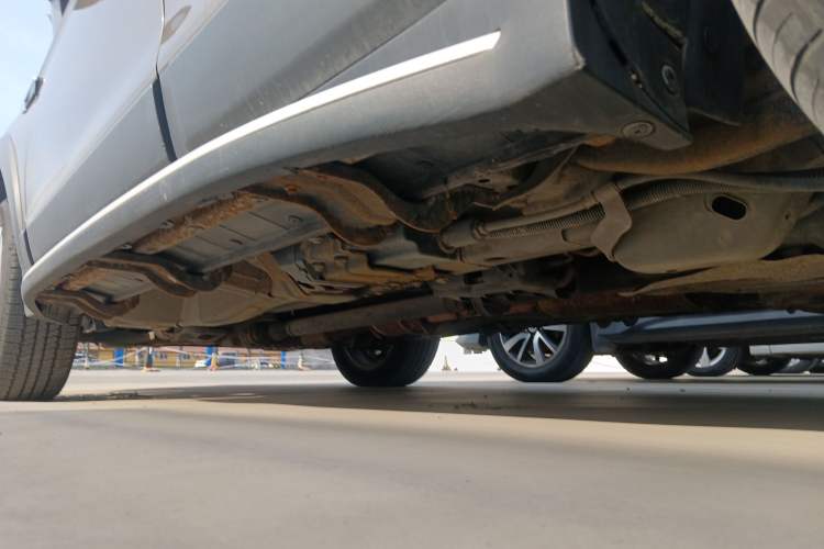 Used Chevrolet Captiva 2017 2.4L 4x4 Flagship Edition 7-Seater
