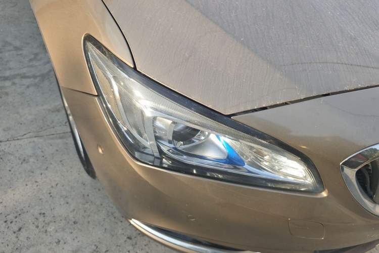 Used Buick Verano 2015 Sedan 20T Dual-Clutch Elite Model