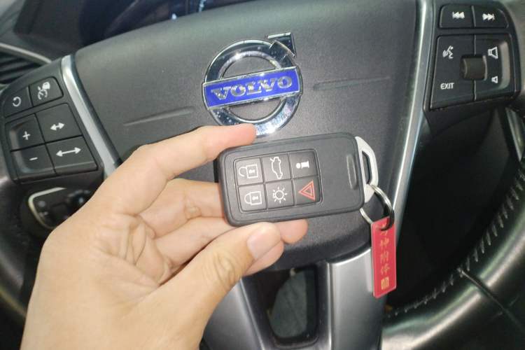 Used Volvo XC60 2015 T5 AWD Zhiyuan Edition
