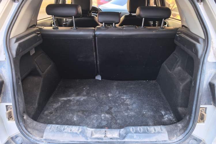 Used Brilliance V3 2016 1.5L Manual Smart Version
