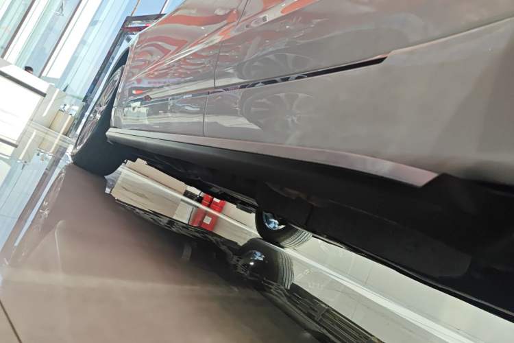 Used Cadillac XT6 2022 2.0T Six-Seater Four-Wheel Drive Luxury Version