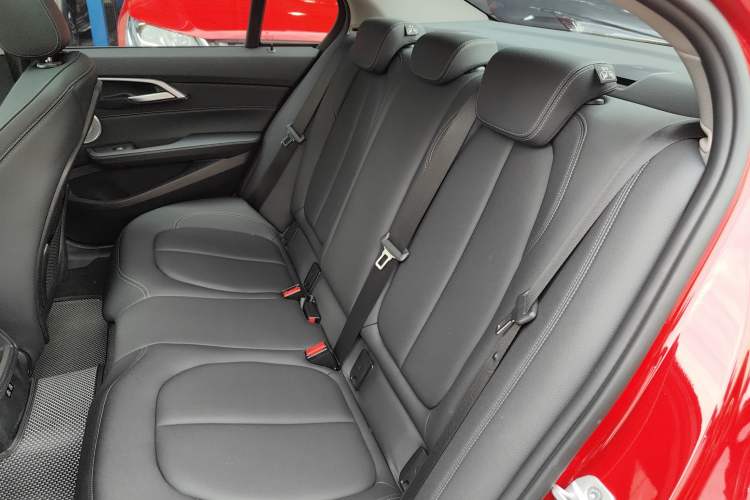 Used BMW 1 Series 2021 120i M Sport Night Edition
