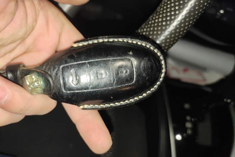 Used Nissan X-Trail 2014 2.5L CVT Ultimate Edition 4WD
