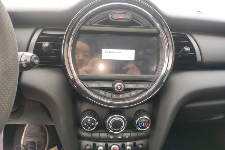 Used  MINI 2014 1.2T ONE+
