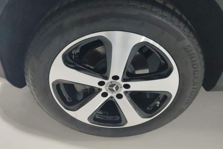 Used Mercedes-Benz GLC 2022 Second Facelift GLC 260 L 4MATIC Dynamic Edition
