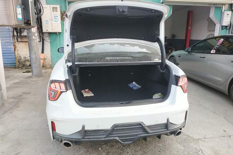 Used Lynk & Co 03 2021 1.5TD DCT JingPlus
