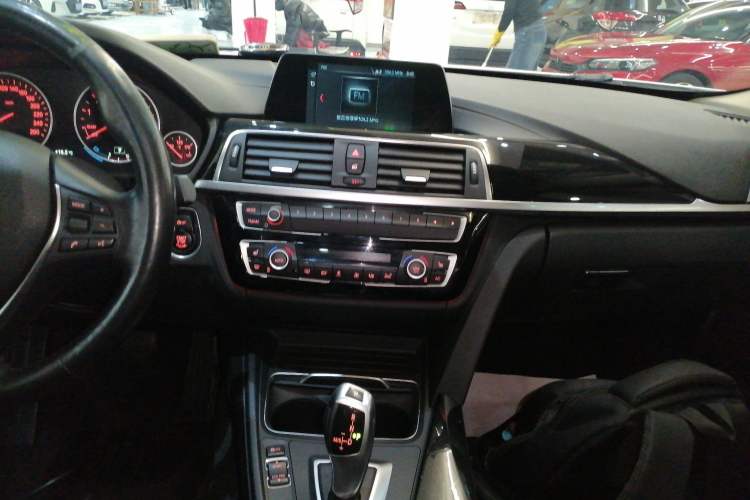 Used BMW 3 Series 2018 320Li xDrive Fashion Model