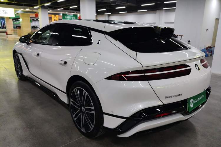 Used Denza Z9GT 2024 1100 Four-Wheel Drive Ultra Version
